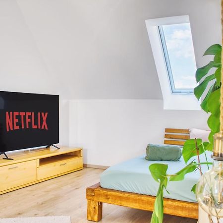 Luxus Apartment! Kueche, Balkon, Netflix, Parkplatz - 8 Personen Ilmmunster Zewnętrze zdjęcie