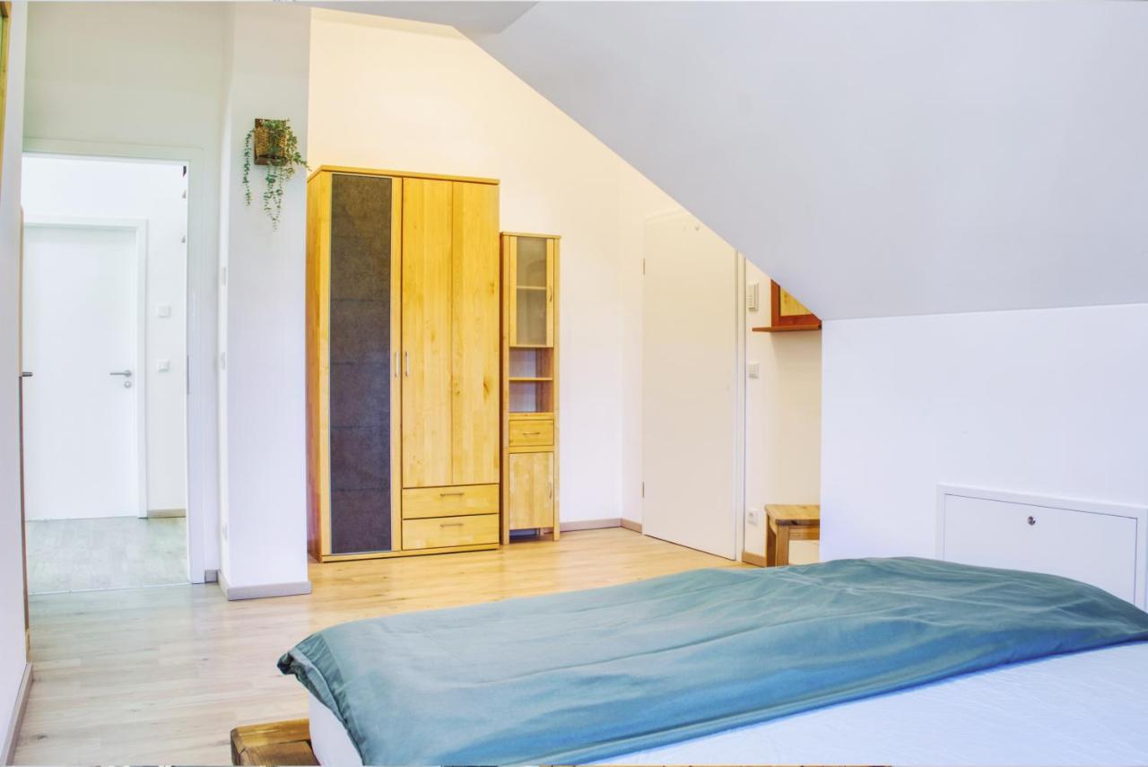 Luxus Apartment! Kueche, Balkon, Netflix, Parkplatz - 8 Personen Ilmmunster Zewnętrze zdjęcie