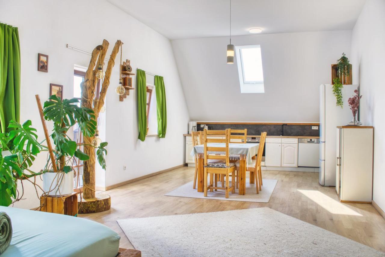 Luxus Apartment! Kueche, Balkon, Netflix, Parkplatz - 8 Personen Ilmmunster Zewnętrze zdjęcie